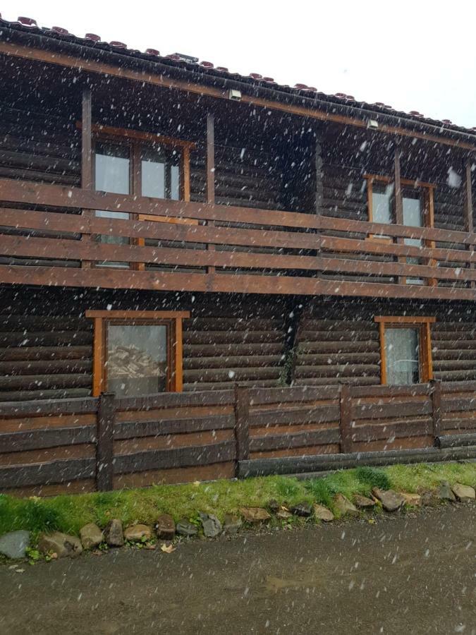 Круассан Hotel Bukovel Exterior photo